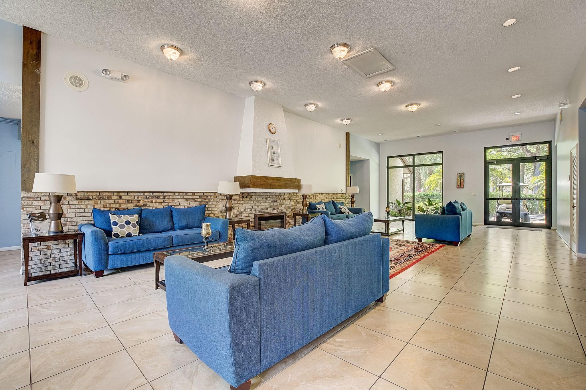 Cascades Of Lauderhill Co - Residential Lease