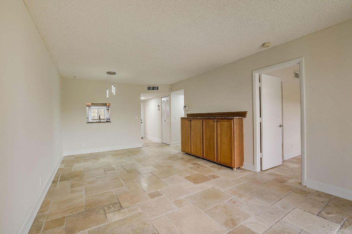 7940 NW 50th Street 203
