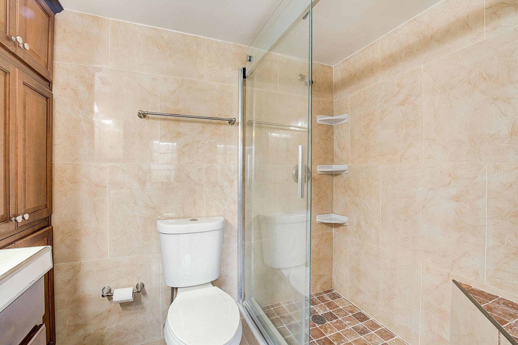 Cascades Of Lauderhill Co - Residential Lease