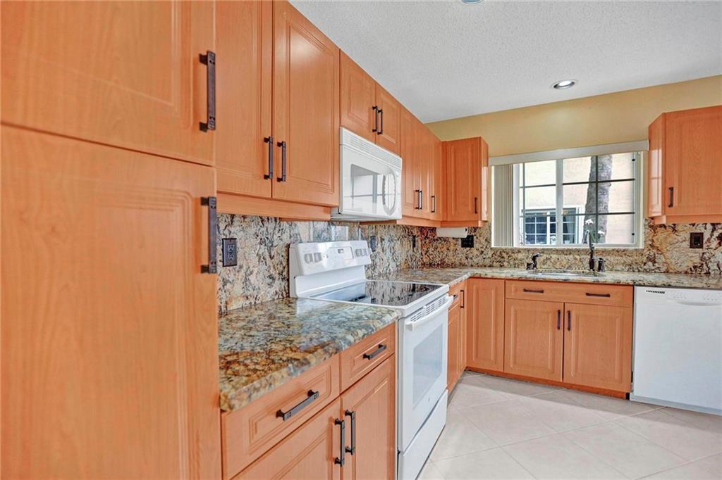 Parkland Terraces - Residential Lease