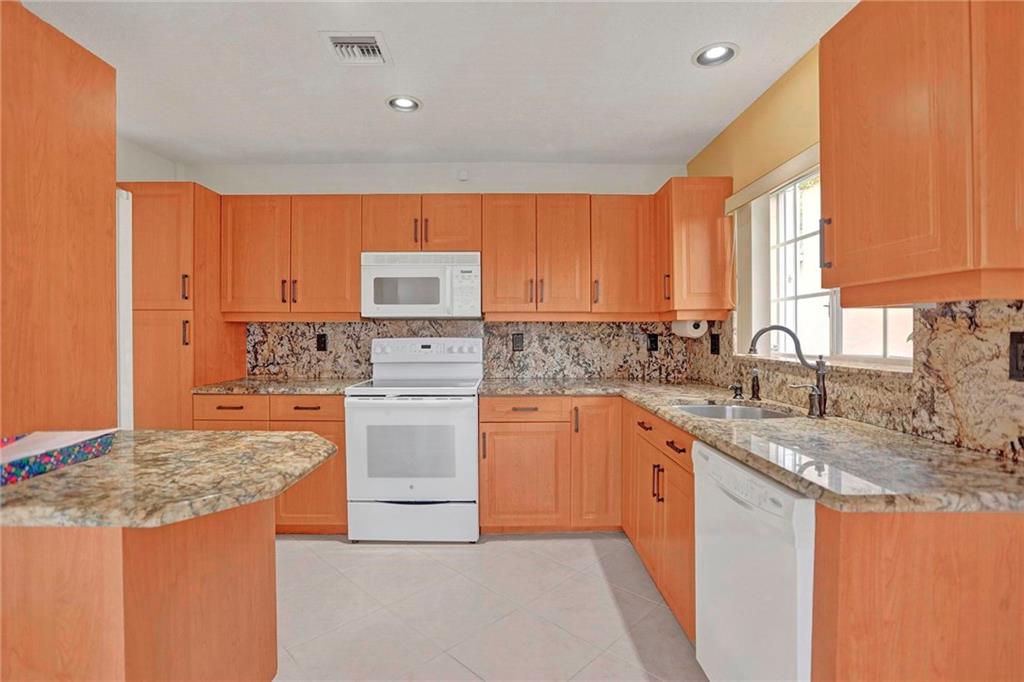 Parkland Terraces - Residential Lease