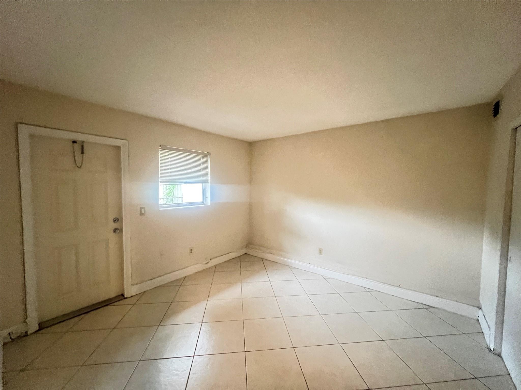 Resub Of Highland Estates - Residential Lease