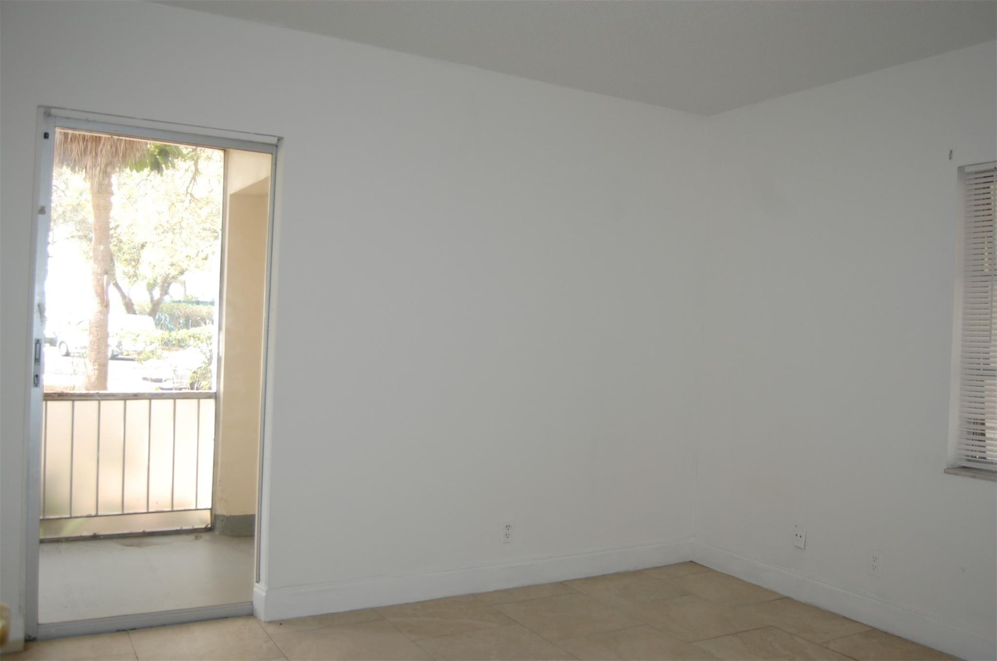 Spanish Oaks Condo - Residential Lease