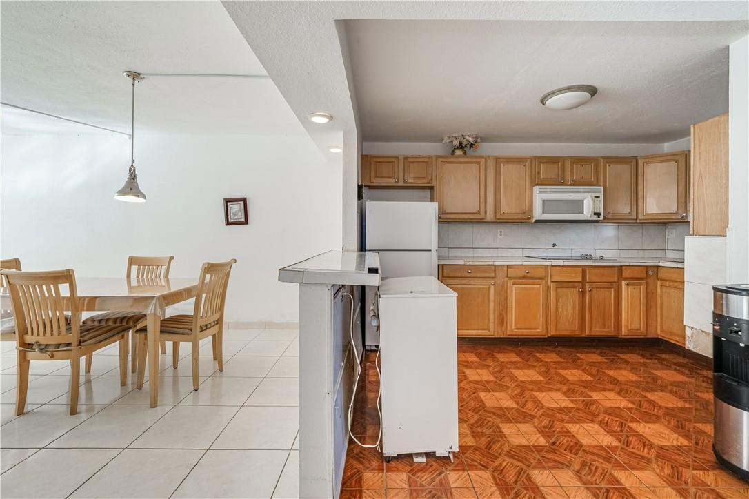 Hollybrook Golf & Tennis - Residential