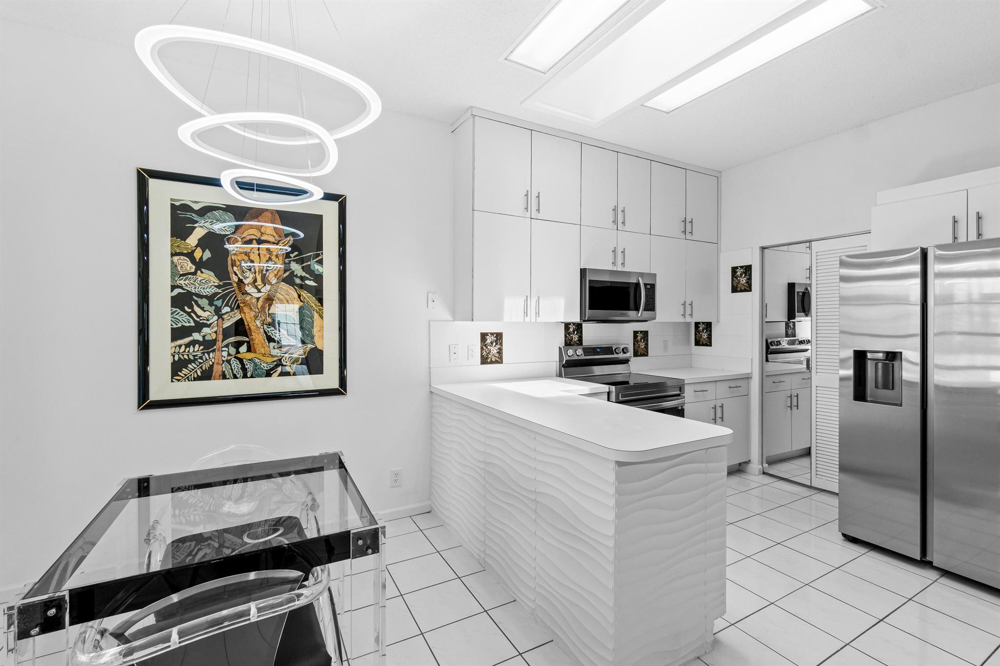 7608 Mansfield Hollow Road, Delray Beach, FL, 33446/$394,000 2 7608 Mansfield Hollow Road
