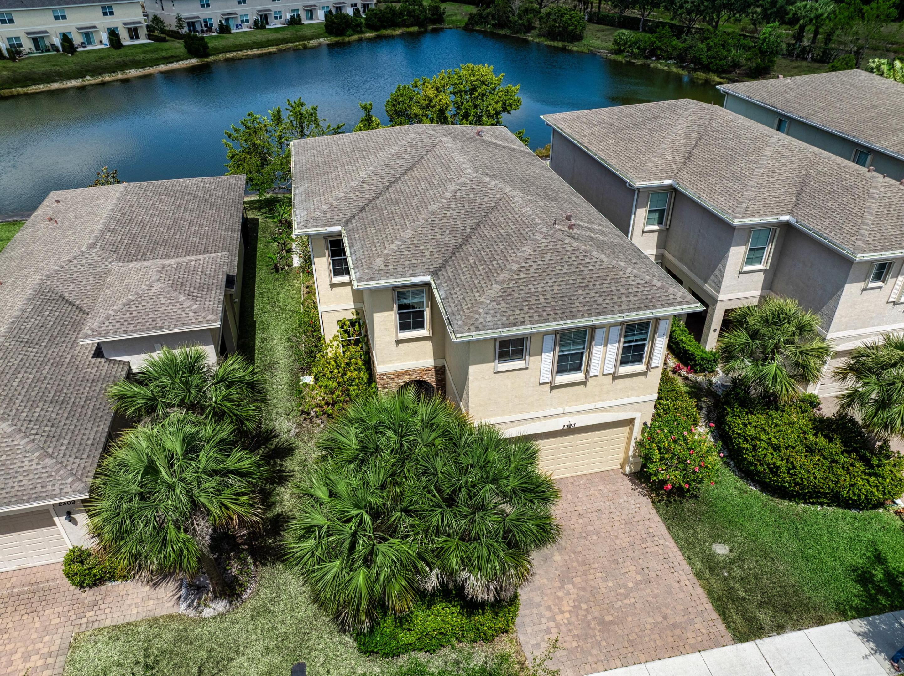 2323 NW Padova Street