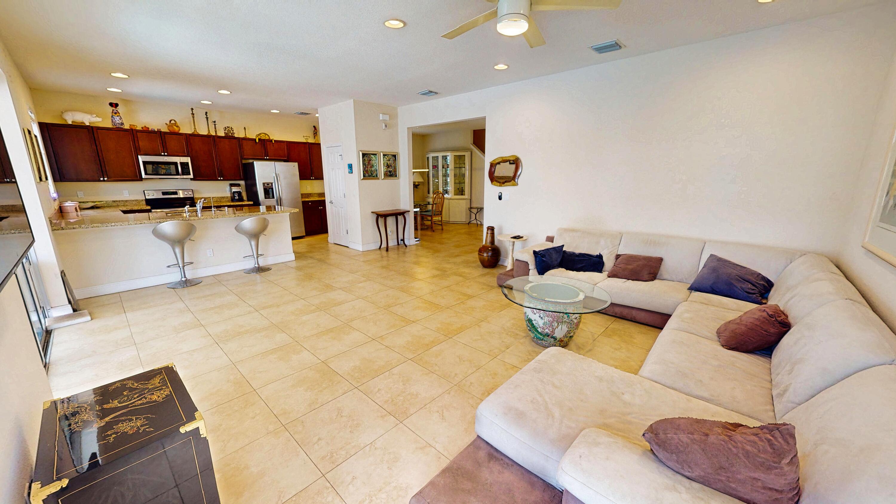 VIZCAYA FALLS PLAT 3 - Residential