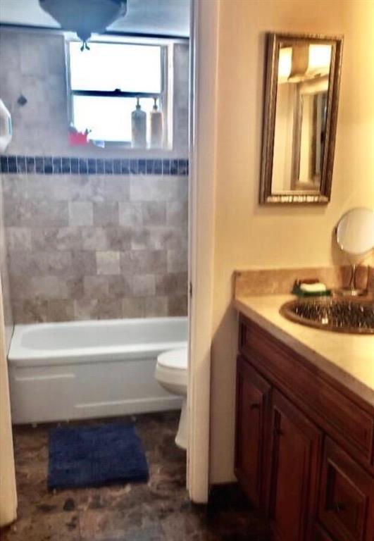 LEISURE GARDENS CONDO - Residential