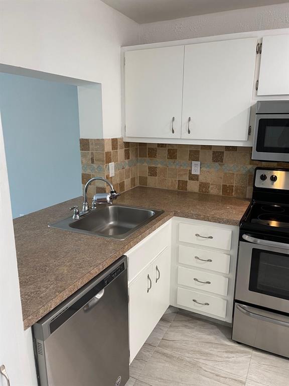 LEISURE GARDENS CONDO - Residential