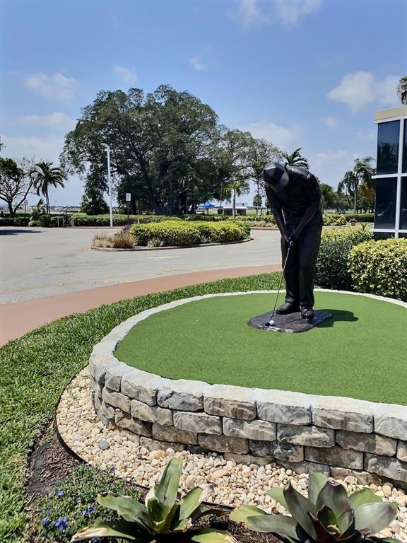 LEISURE GARDENS CONDO - Residential