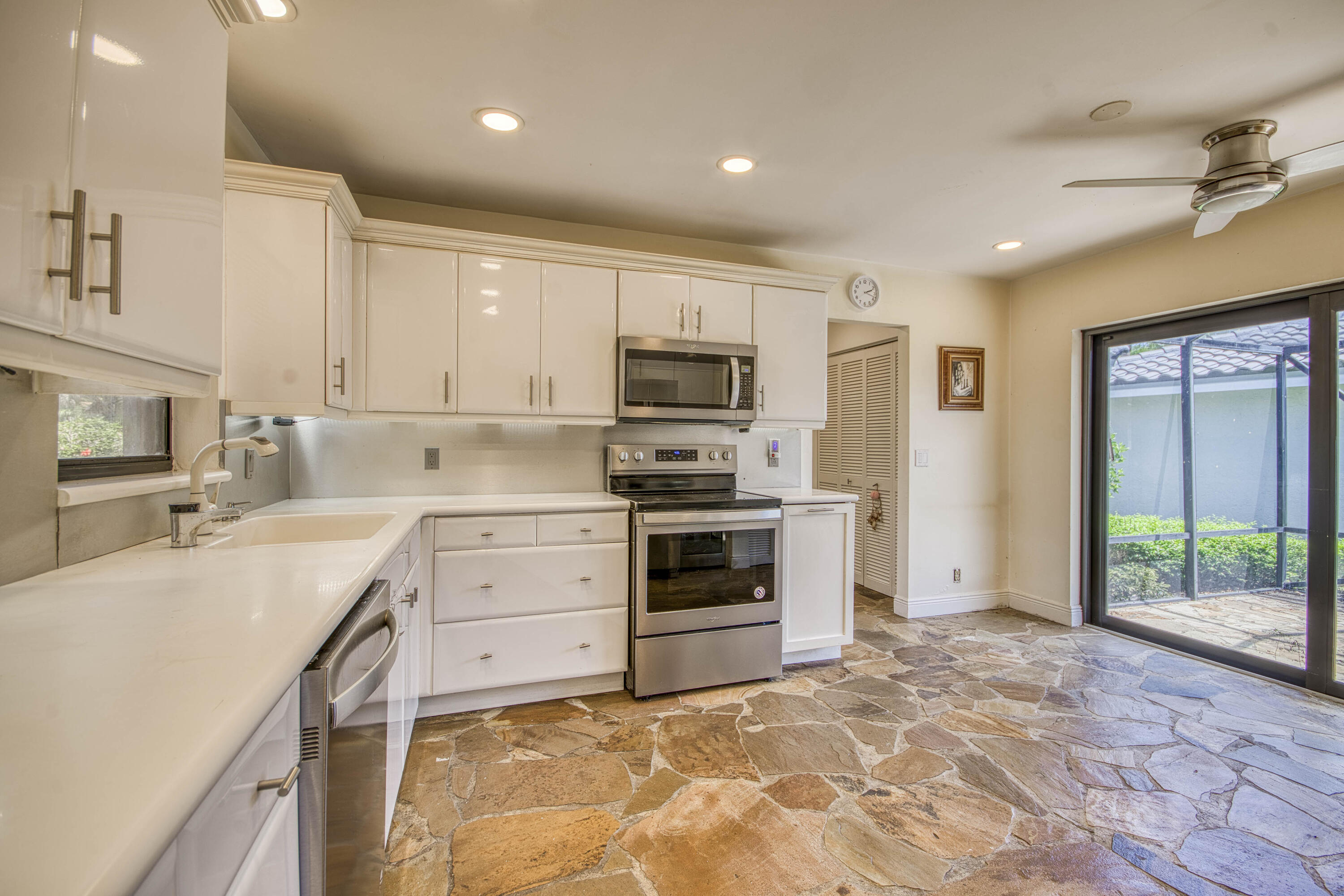 Glens at Hunters Run - Residential