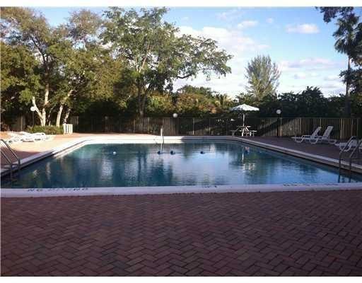 OAKS OF BOCA - Residential Lease