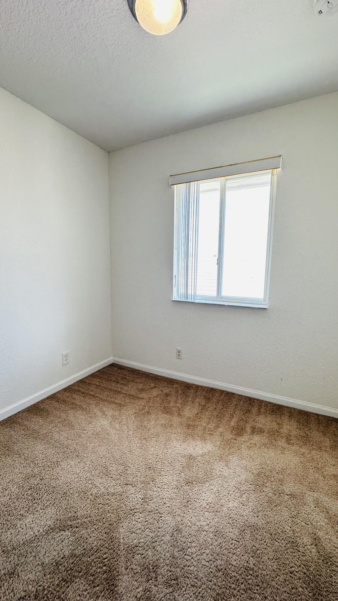 POINTE VILLAS - Residential