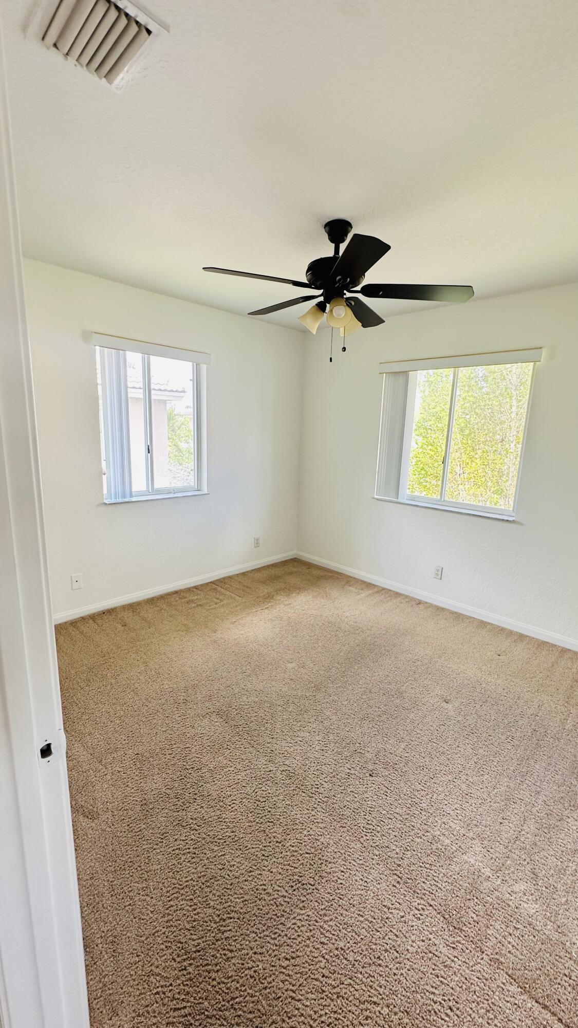 POINTE VILLAS - Residential