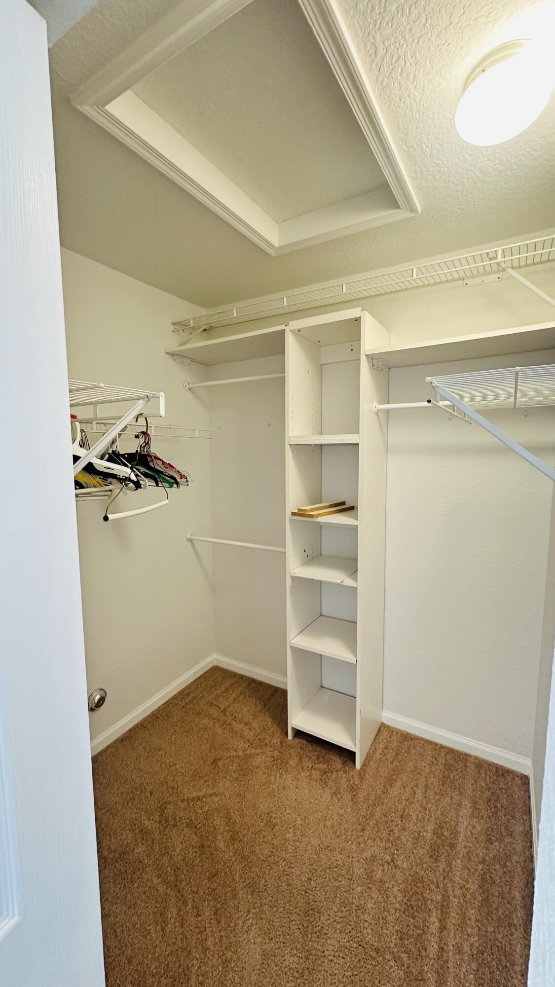 POINTE VILLAS - Residential