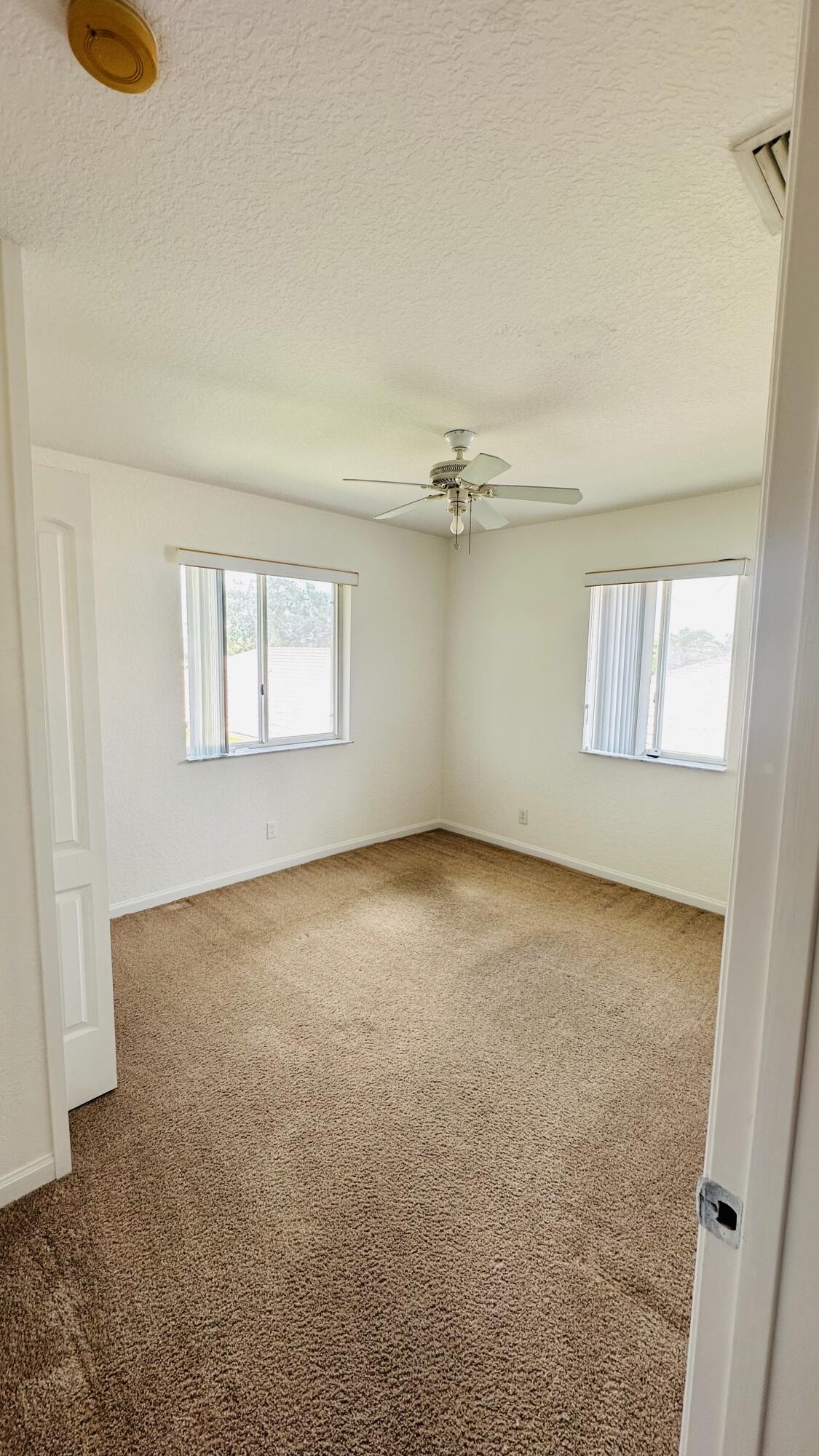 POINTE VILLAS - Residential