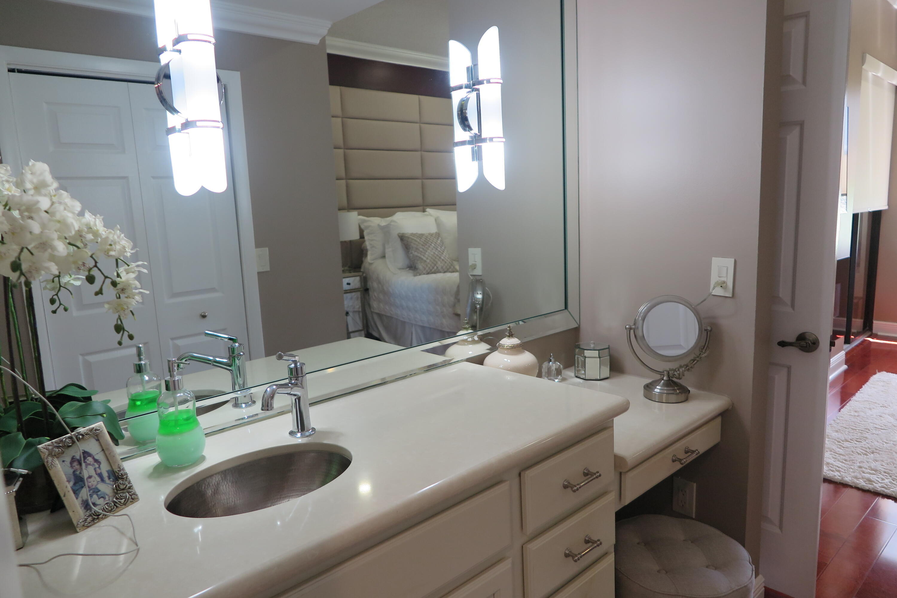 LA PAZ AT BOCA POINTE - Residential Lease