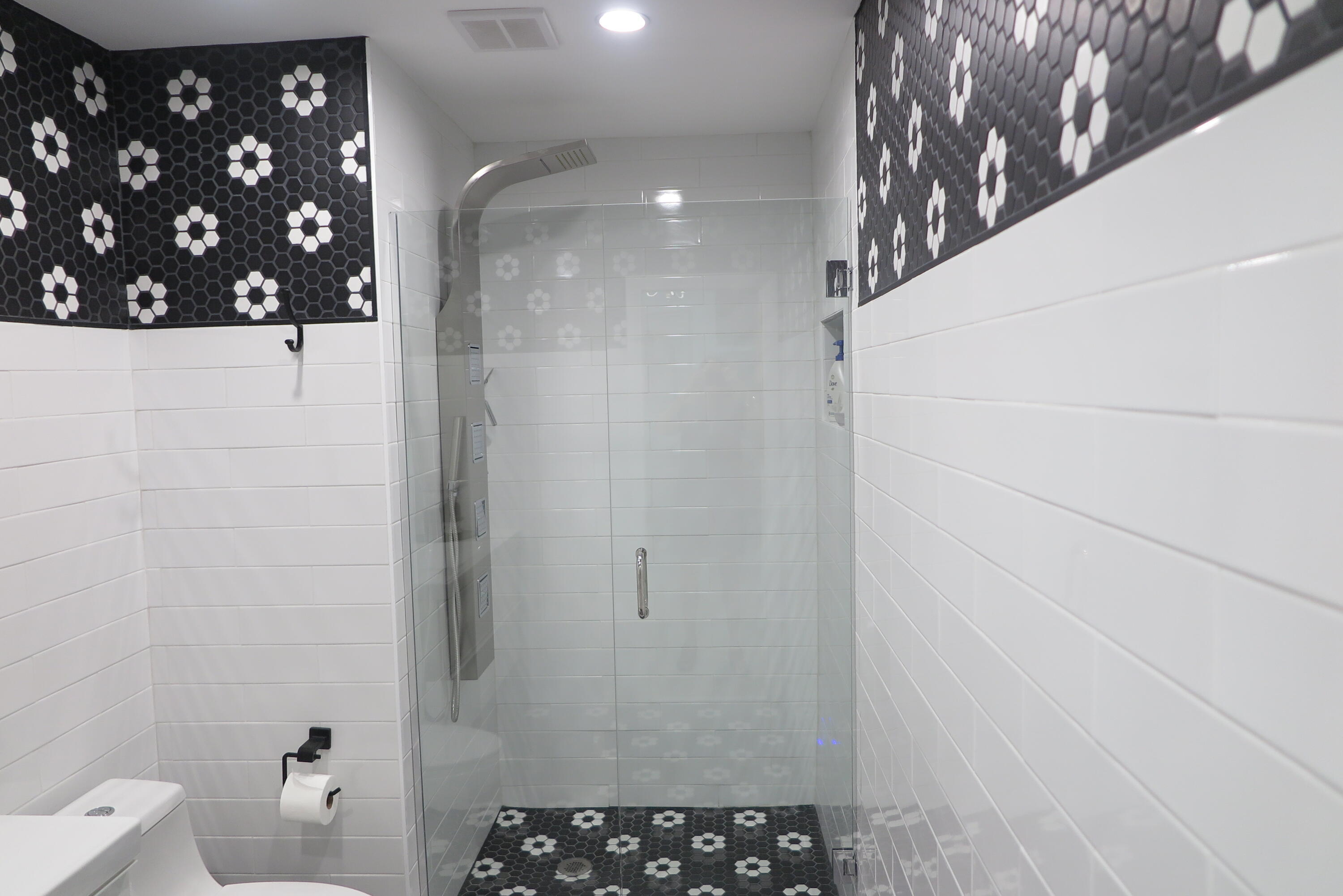 LA PAZ AT BOCA POINTE - Residential Lease