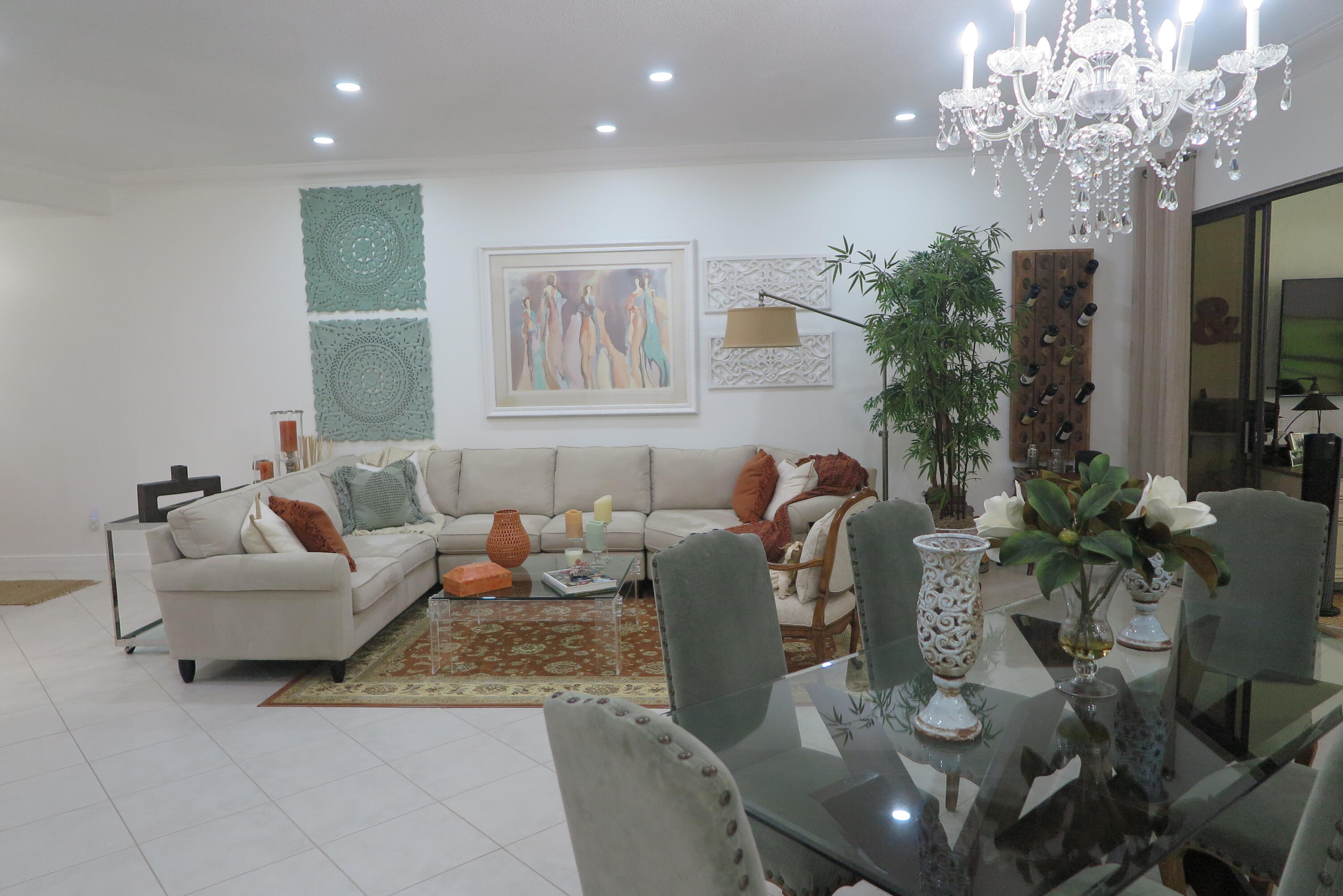 LA PAZ AT BOCA POINTE - Residential Lease