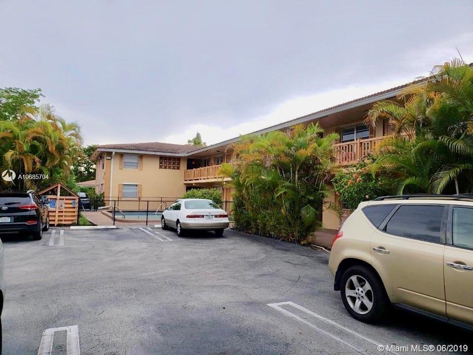 Golfview arms condo - Residential