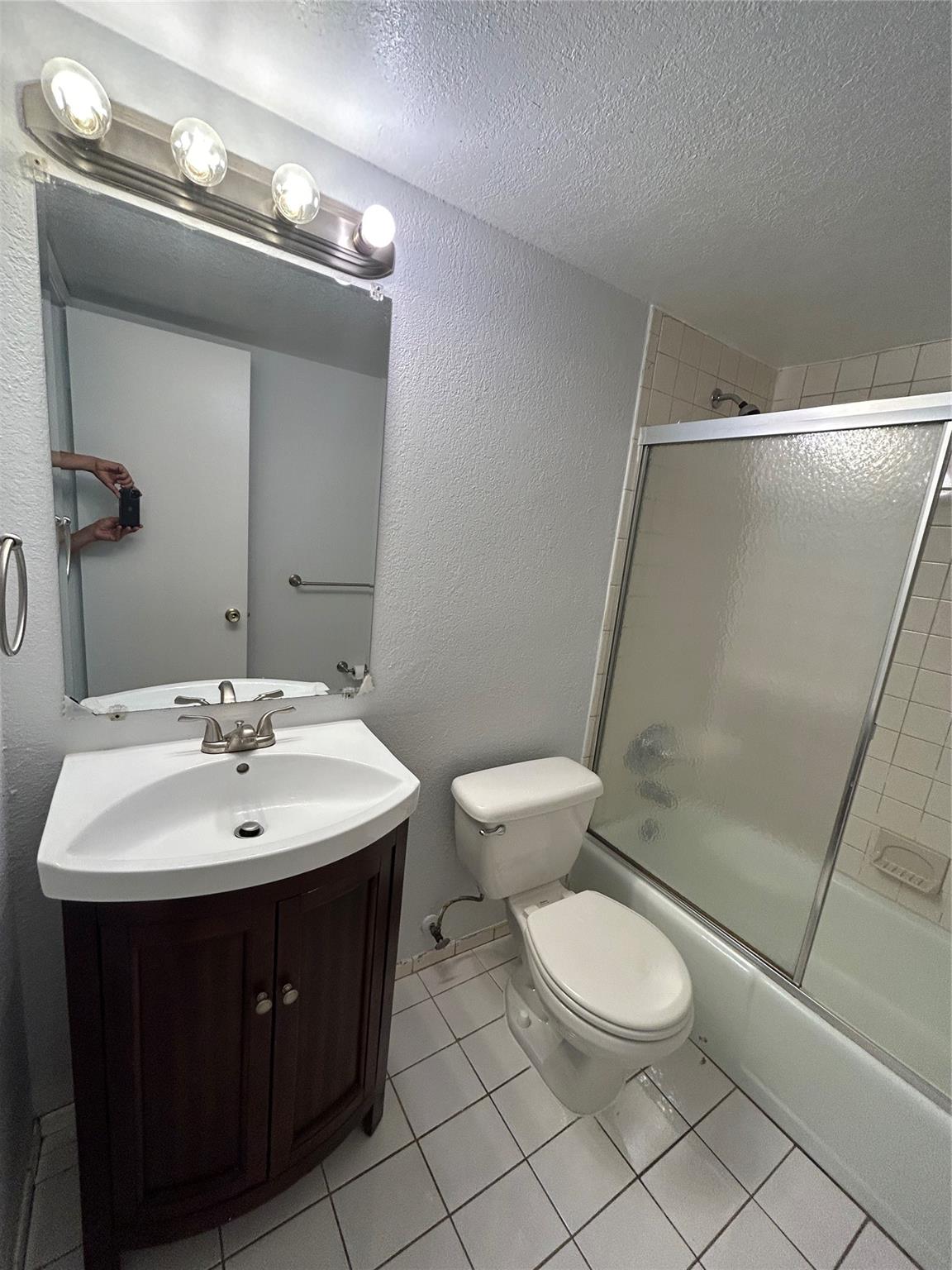 Golfview arms condo - Residential
