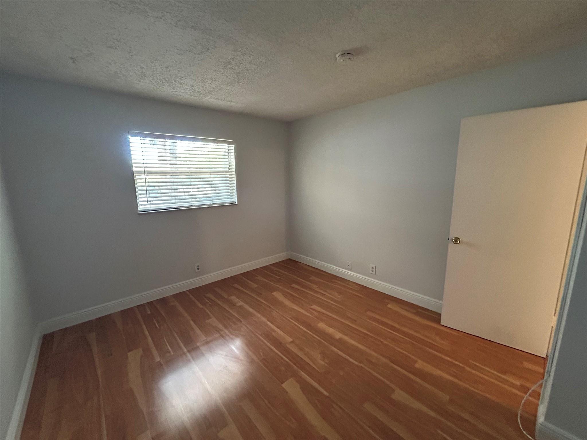 Golfview arms condo - Residential
