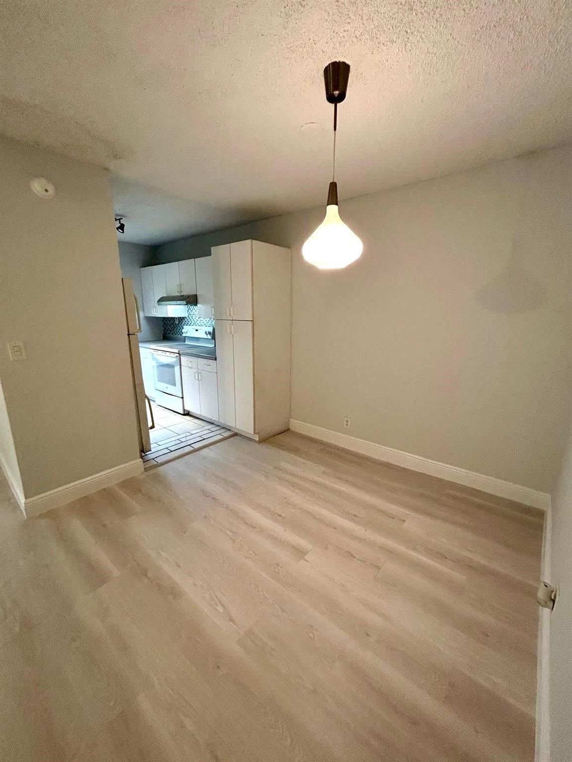 Golfview arms condo - Residential