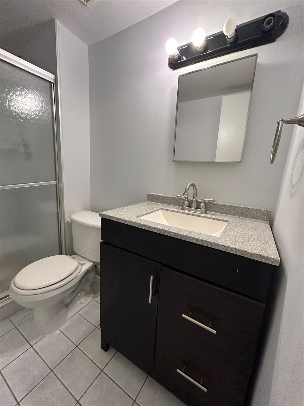 Golfview arms condo - Residential
