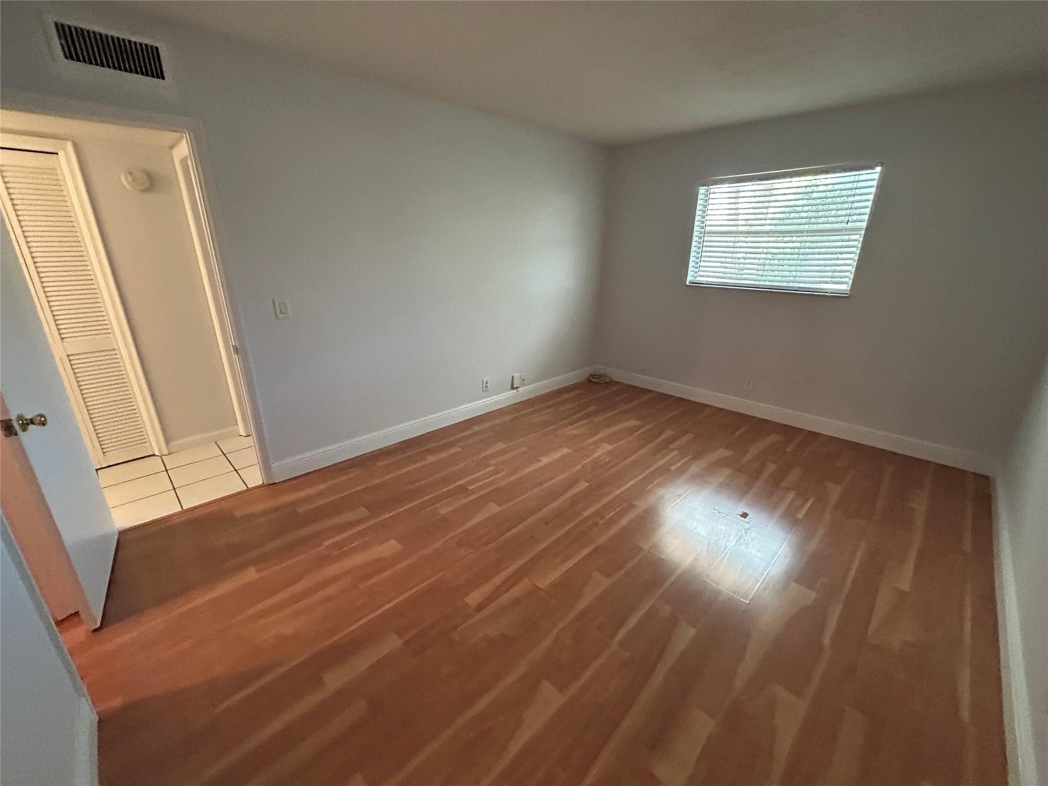 Golfview arms condo - Residential