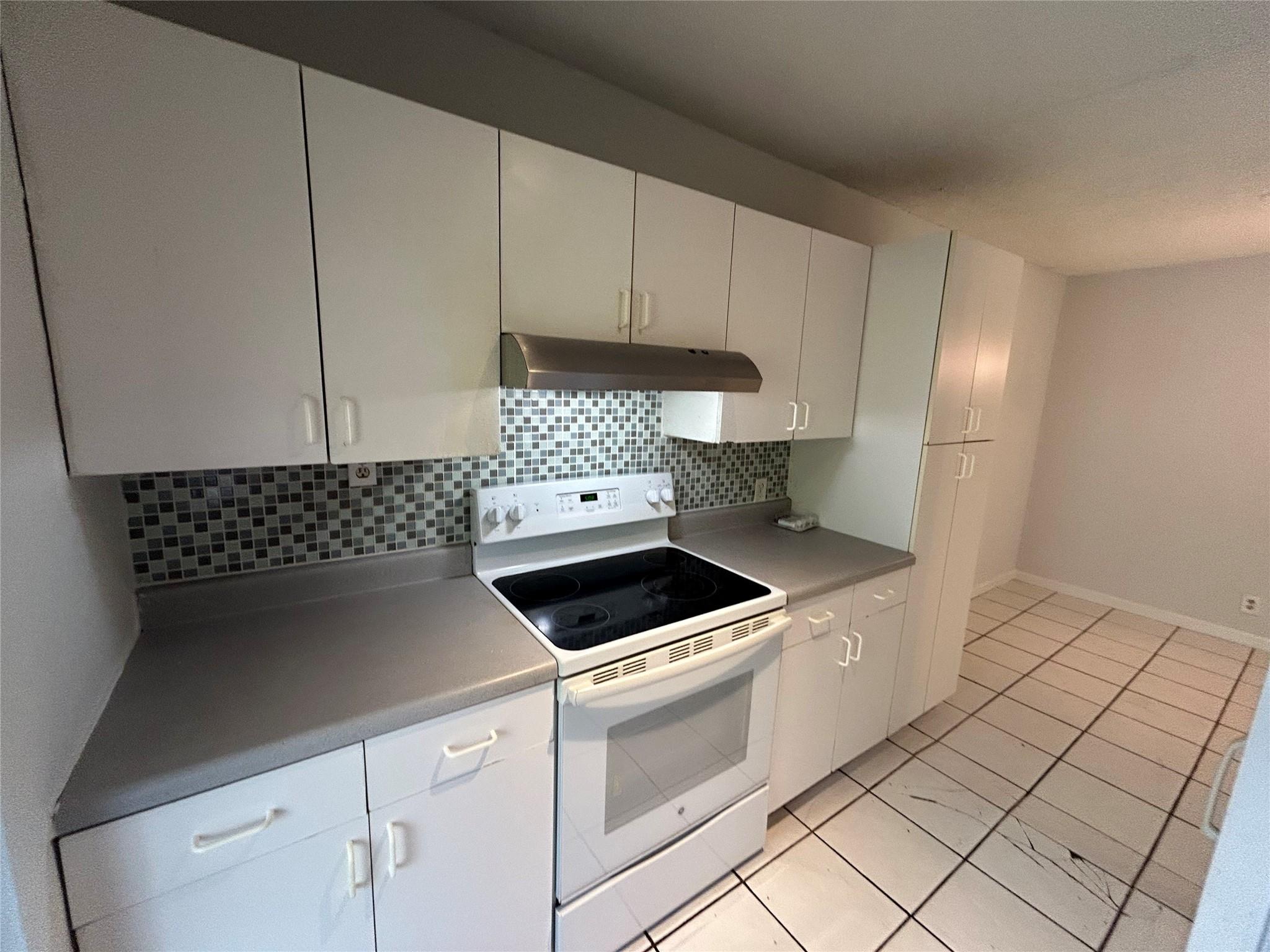 Golfview arms condo - Residential