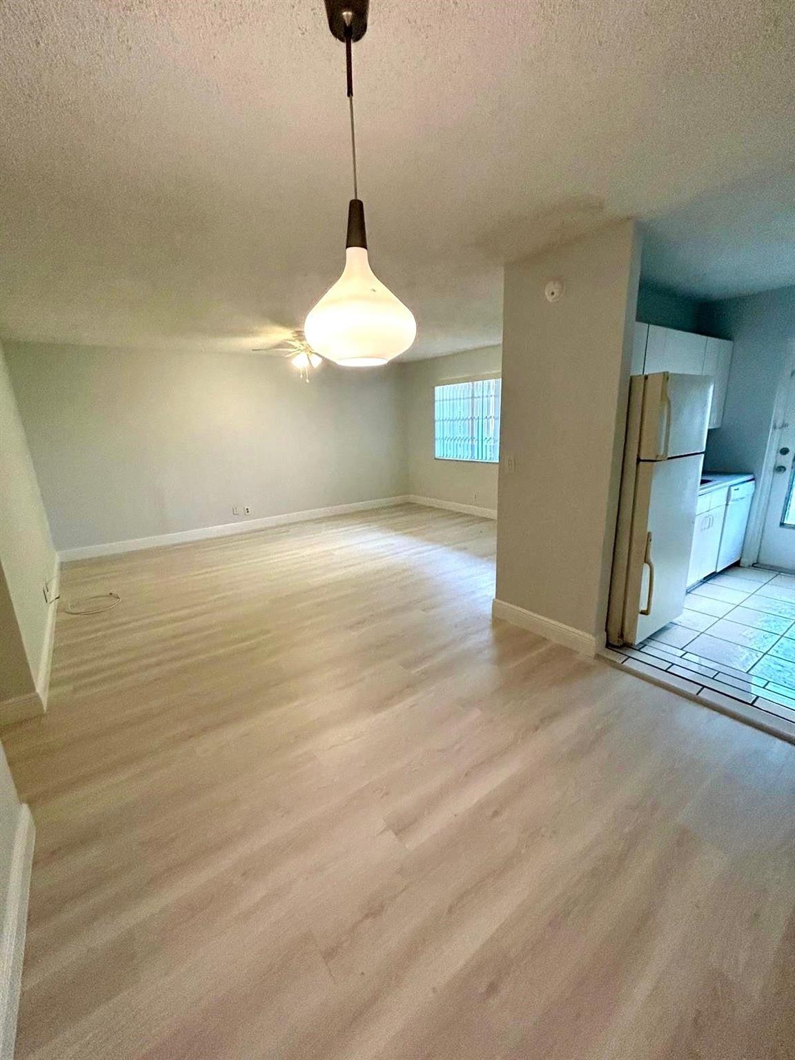 Golfview arms condo - Residential