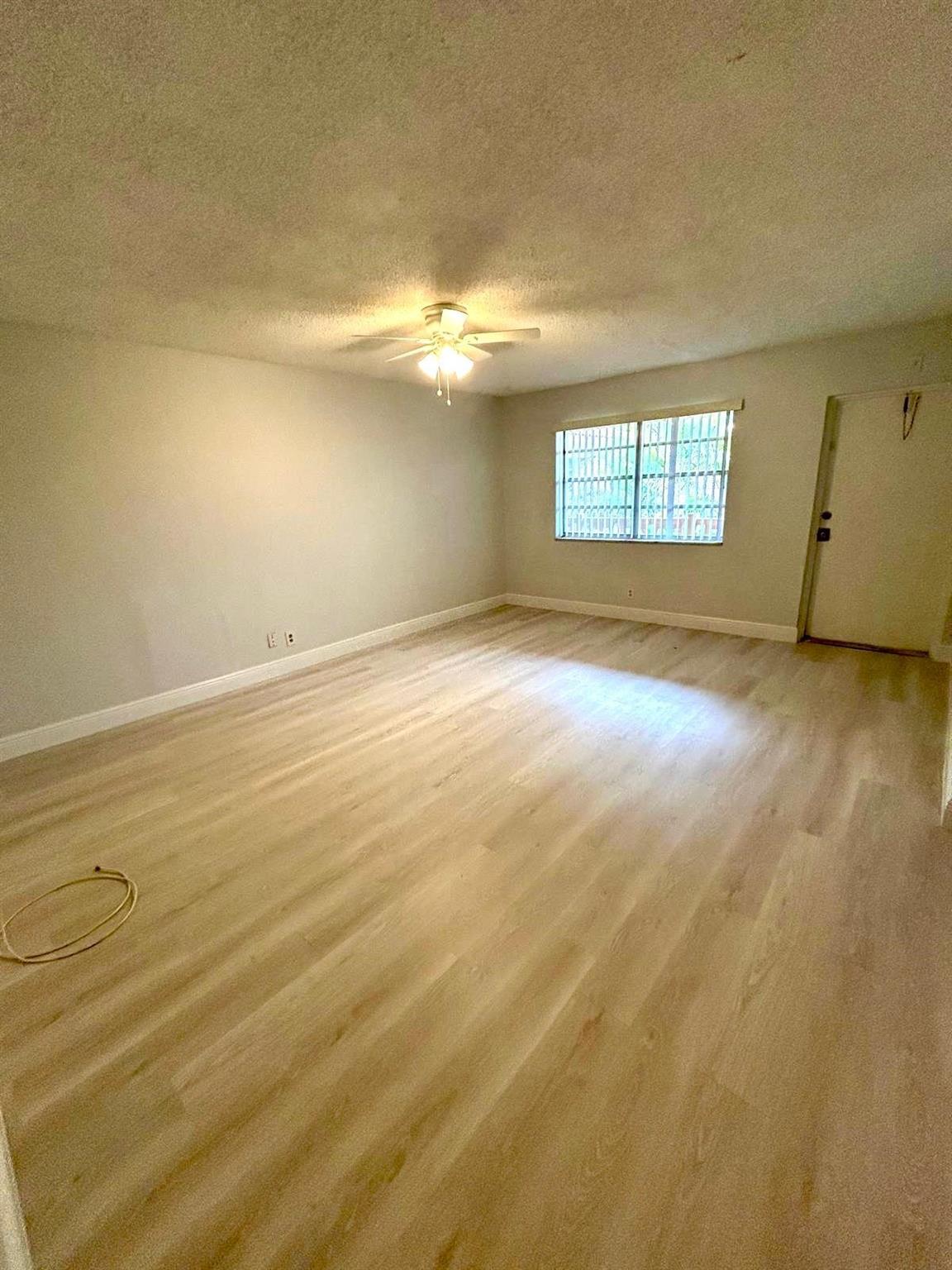 Golfview arms condo - Residential