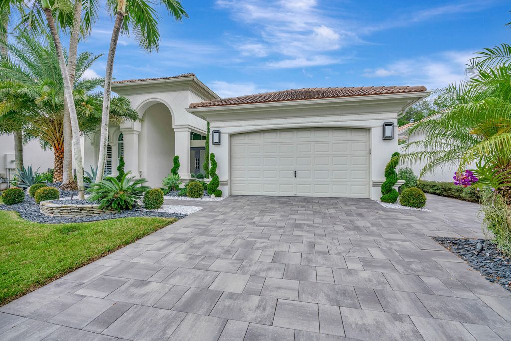 Photo of 139 Abondance Drive, Palm Beach Gardens, FL 33410 (MLS # R10926532)