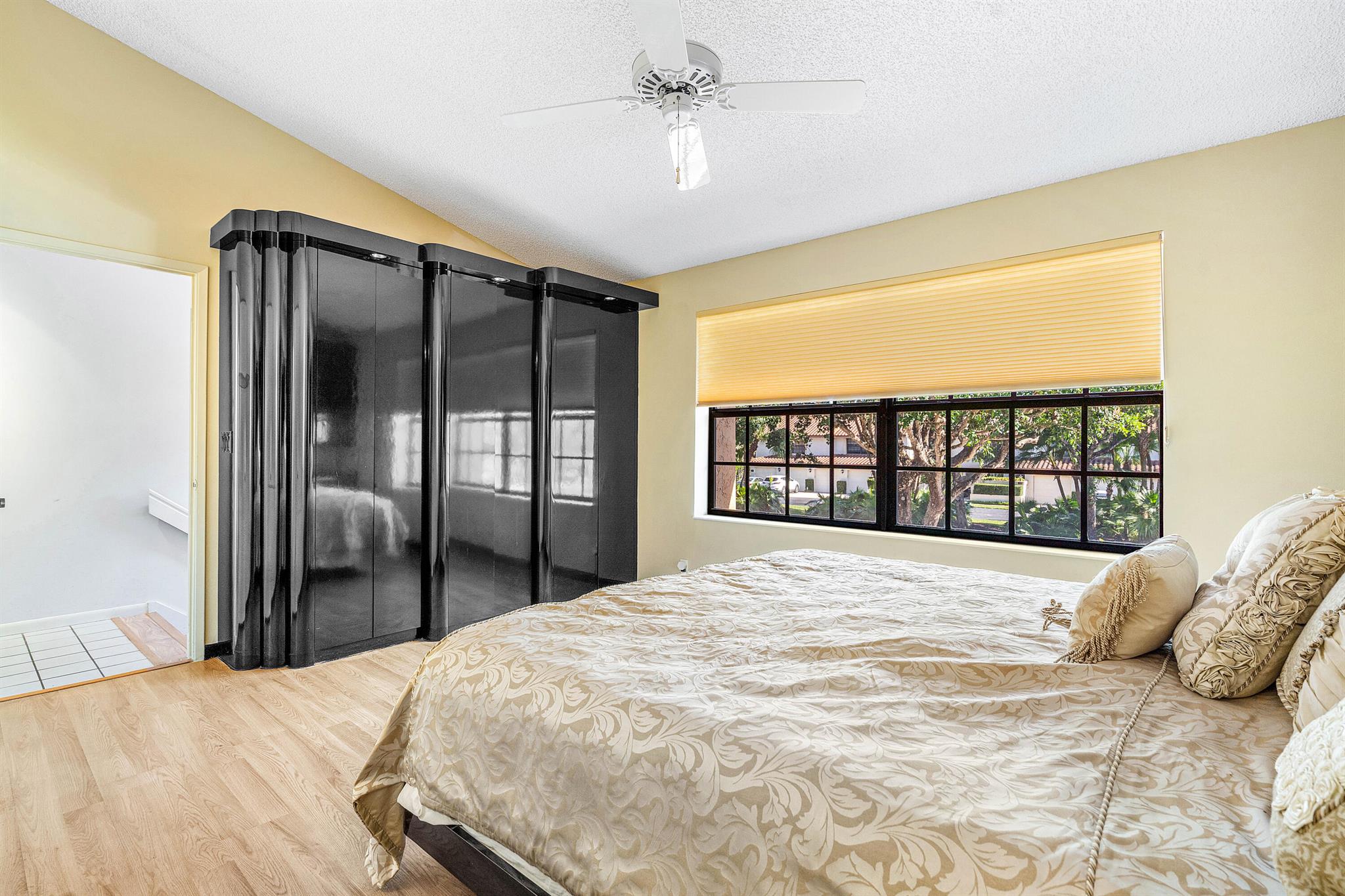 LA MIRADA AT BOCA POINTE - Residential