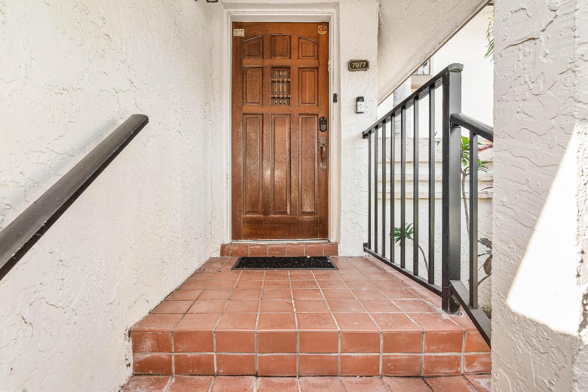 7977 La Mirada Drive