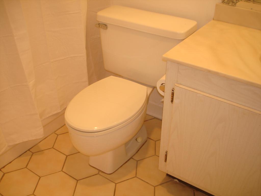 FOUNTAINS OF PALM BEACH CONDO 7 - Residential