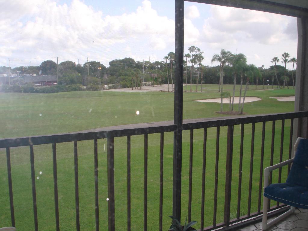 FOUNTAINS OF PALM BEACH CONDO 7 - Residential