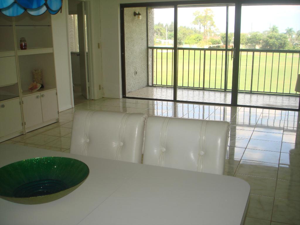 FOUNTAINS OF PALM BEACH CONDO 7 - Residential