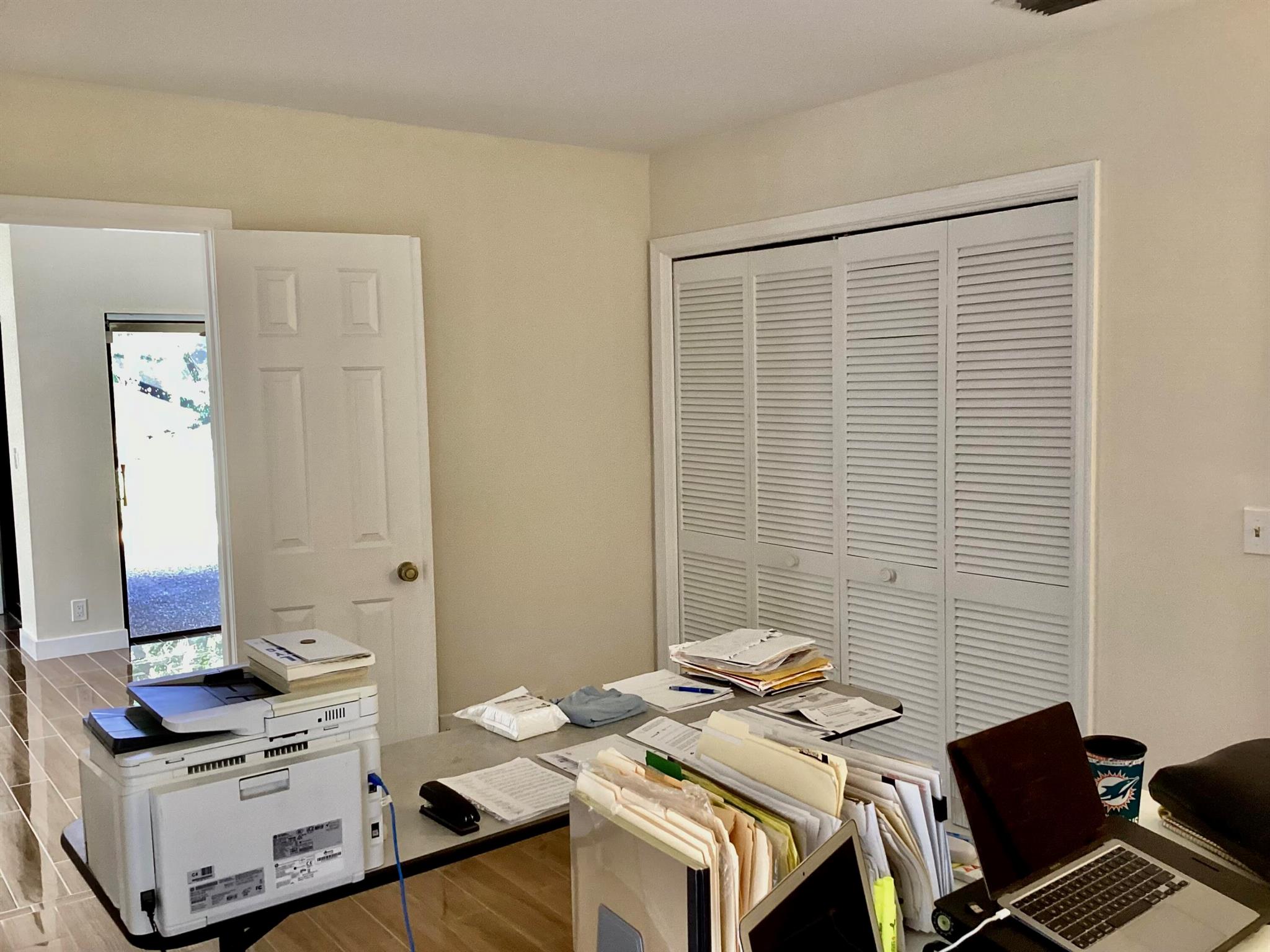 ARBOR WOOD VILLAS - Residential Lease