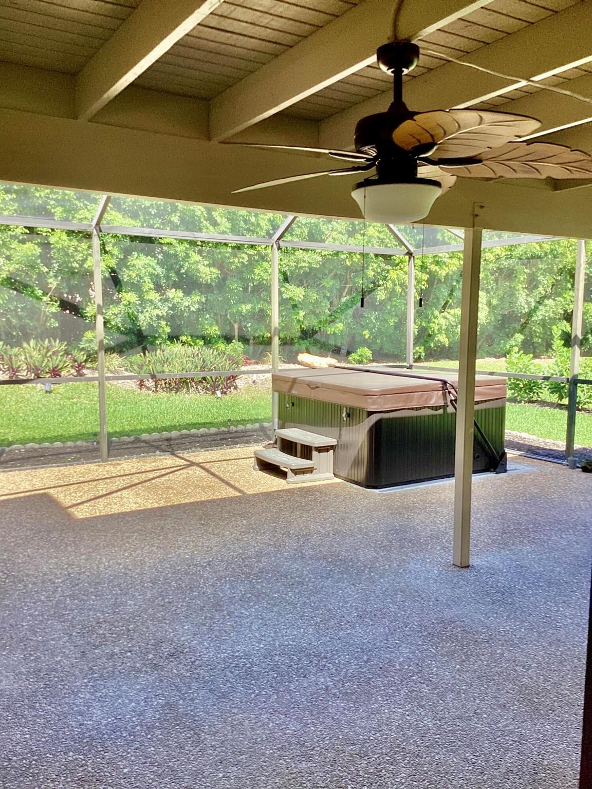ARBOR WOOD VILLAS - Residential Lease