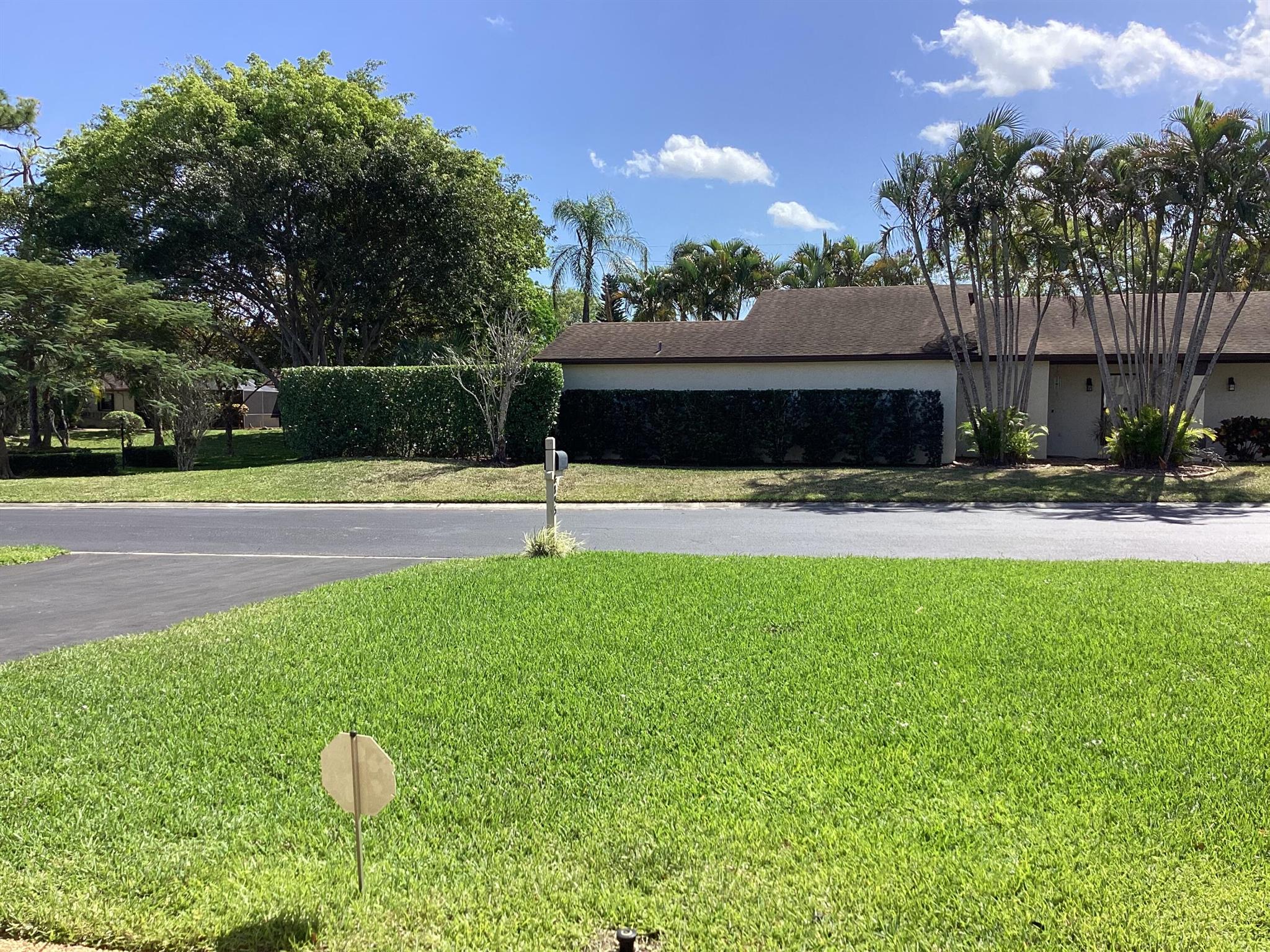 ARBOR WOOD VILLAS - Residential Lease