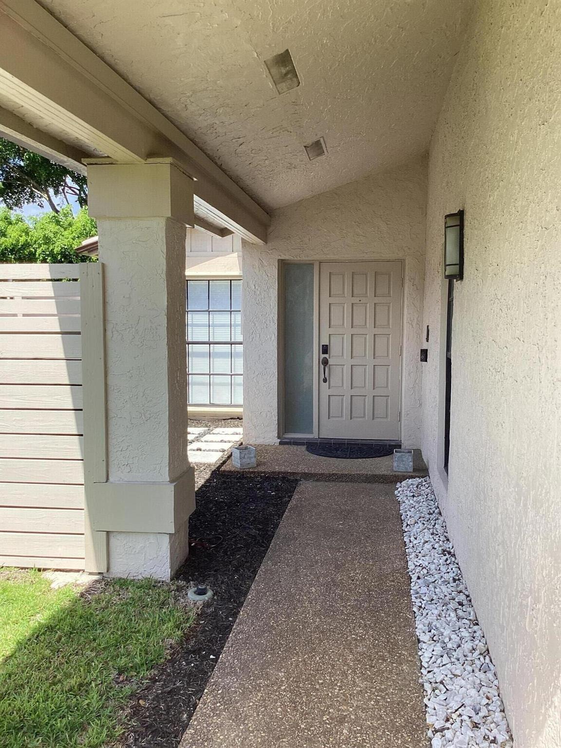 ARBOR WOOD VILLAS - Residential Lease