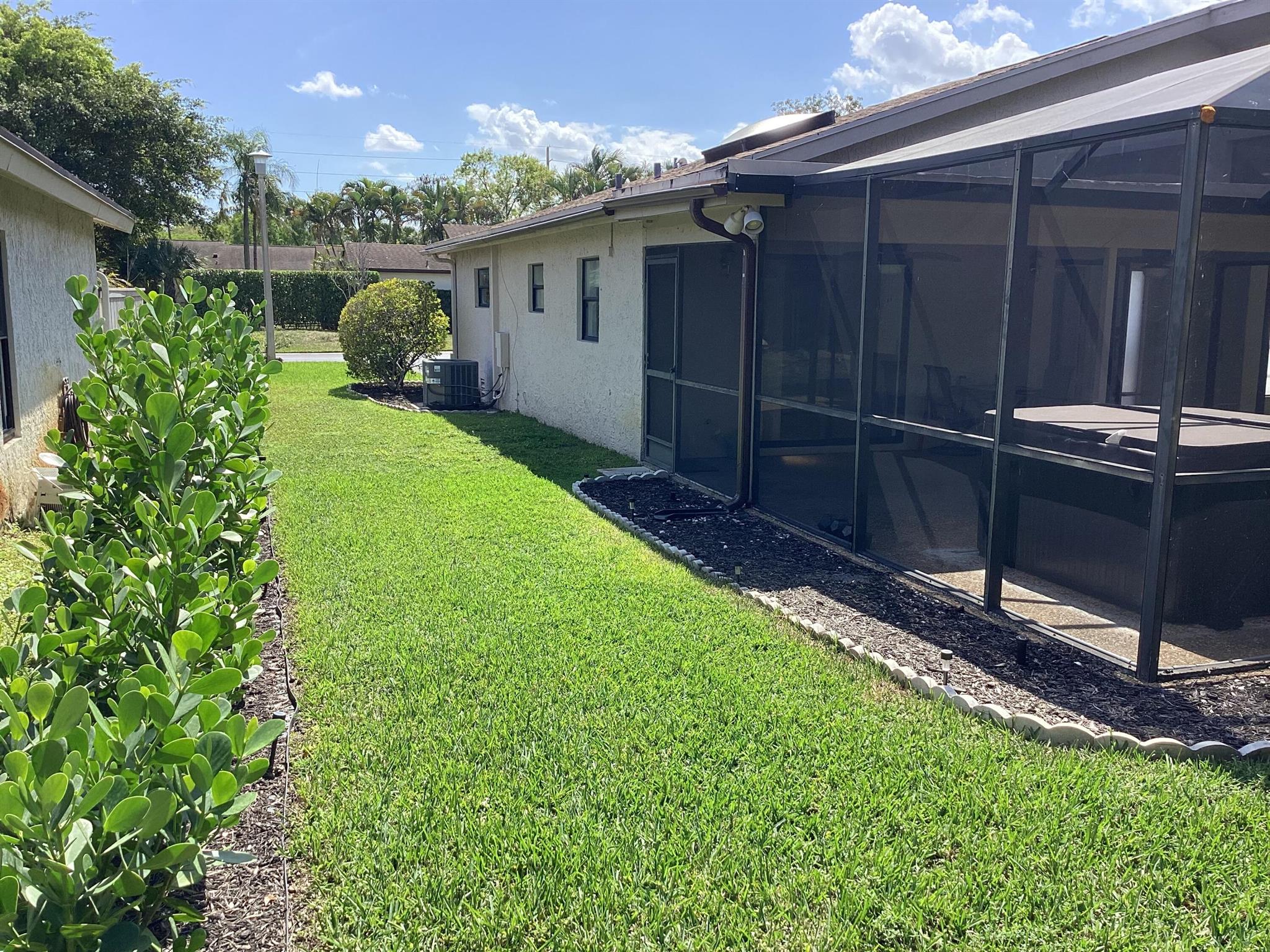 ARBOR WOOD VILLAS - Residential Lease