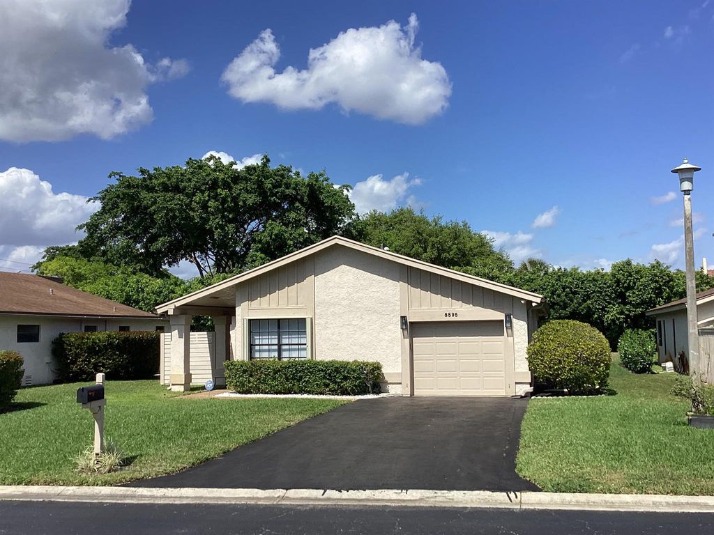 Photo of 8895 Old Pine Road #4, Boca Raton, FL 33433 (MLS # R11134696)