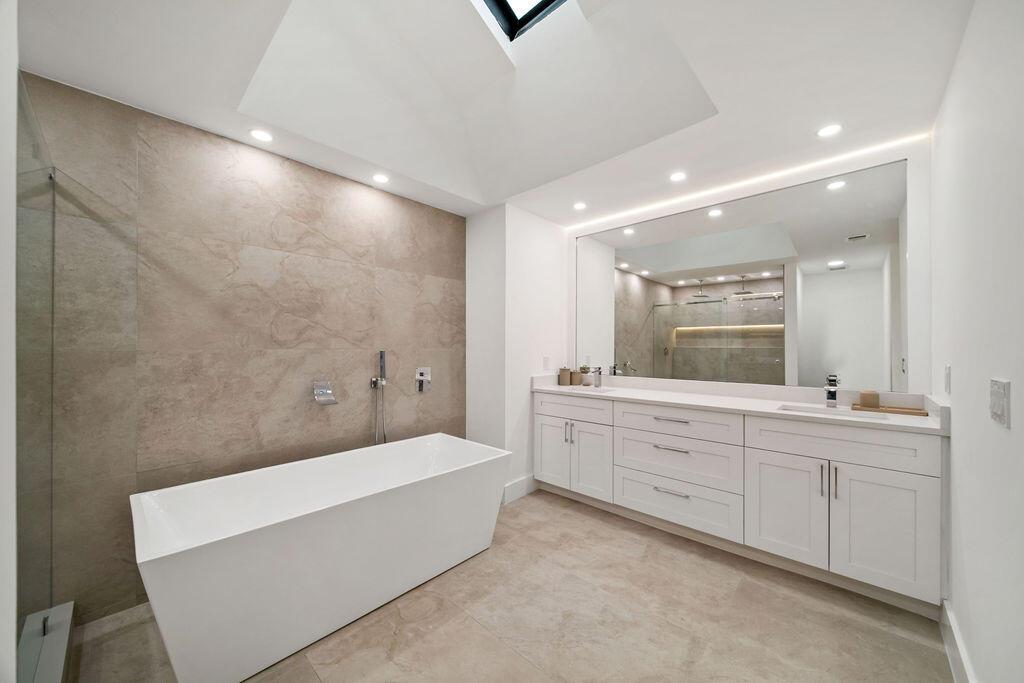 BOCA WOODS COUNTRY CLUB 1 - Residential