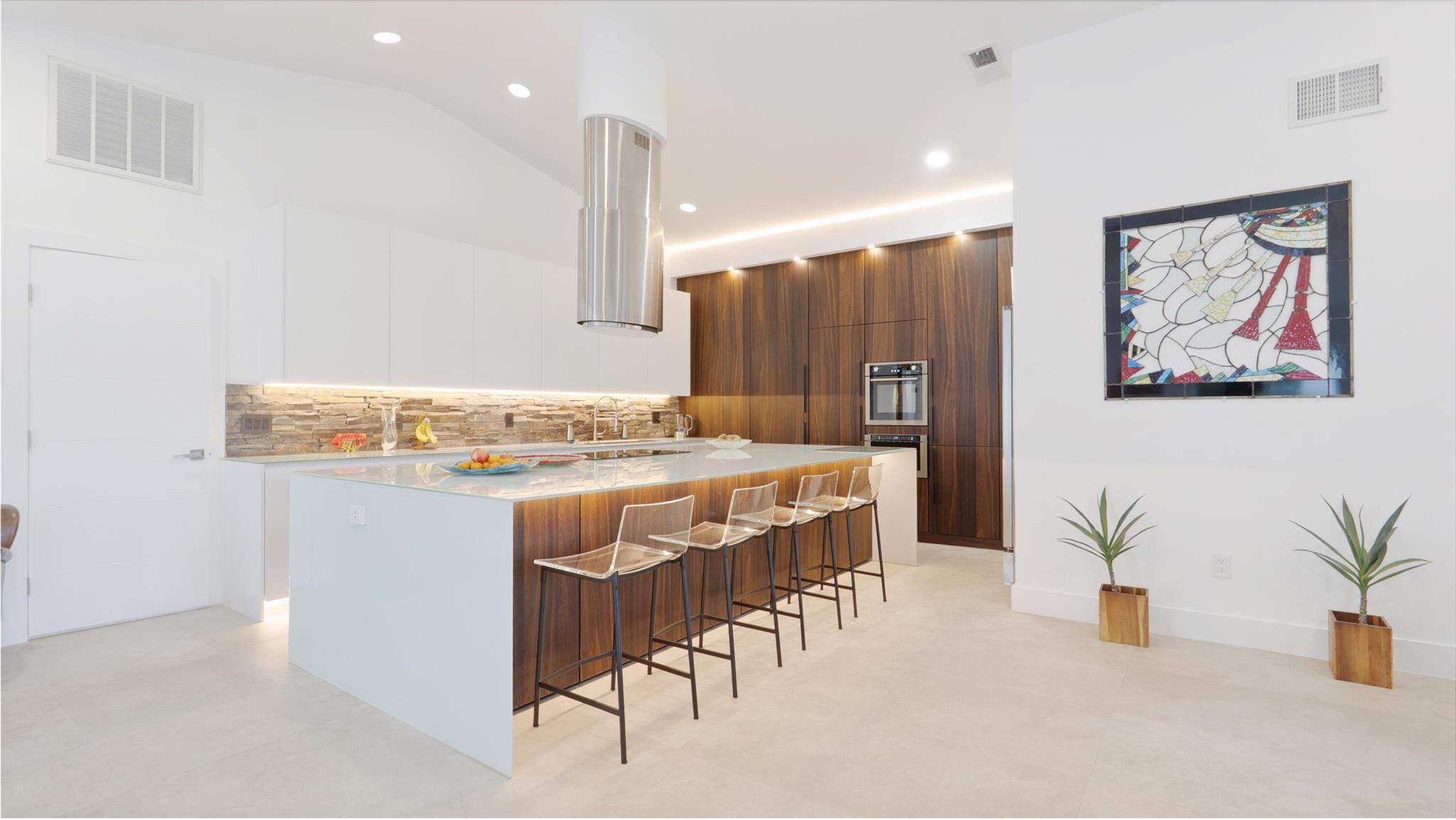 View photos, virtual tours, details... 10367 Sunset Bend Drive