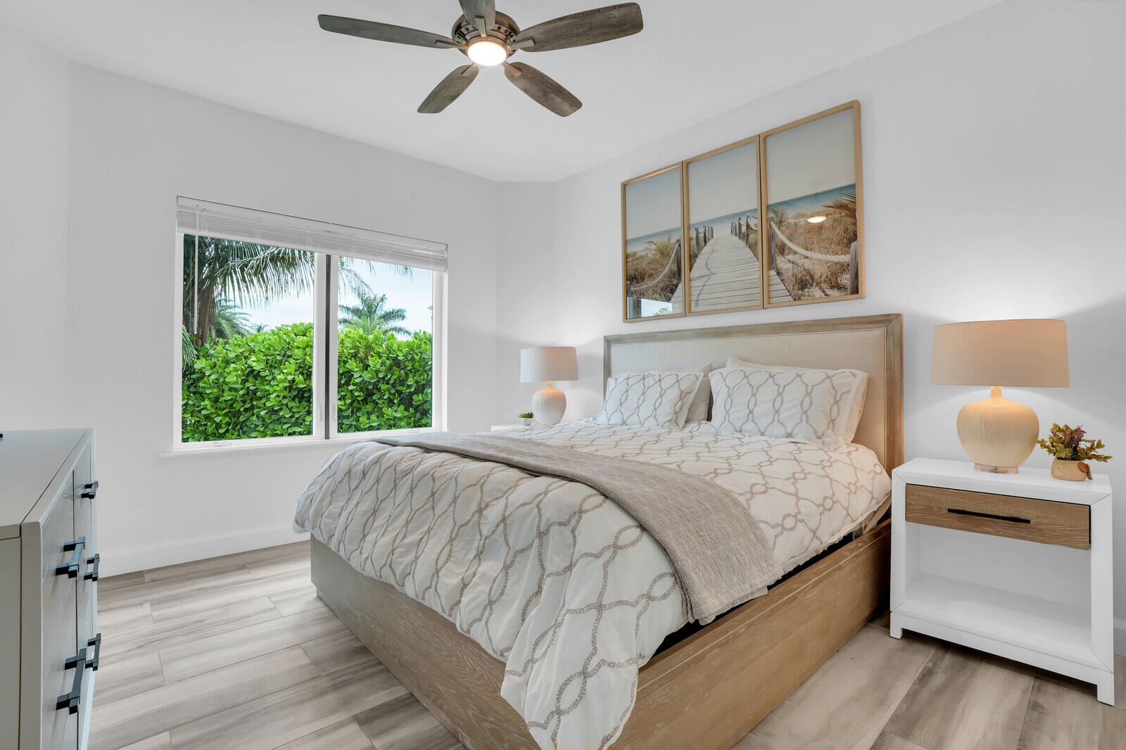 RIO VISTA OF ISLAND SHORES - Residential