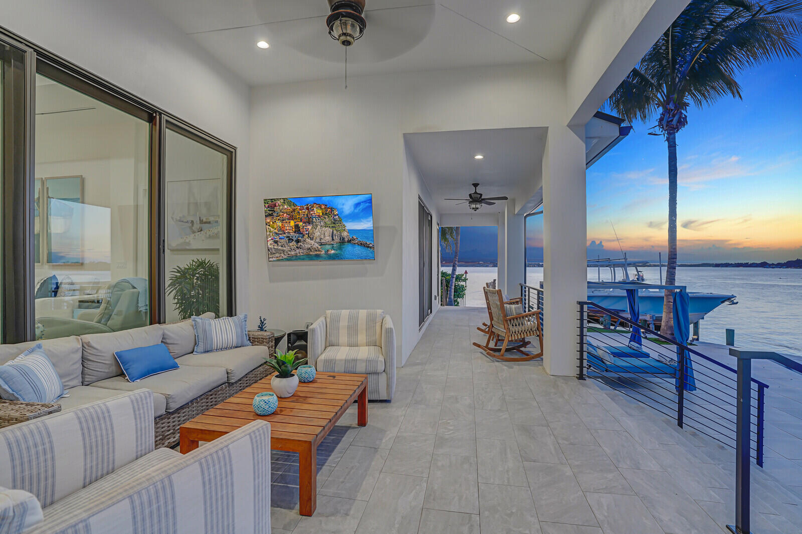 RIO VISTA OF ISLAND SHORES - Residential