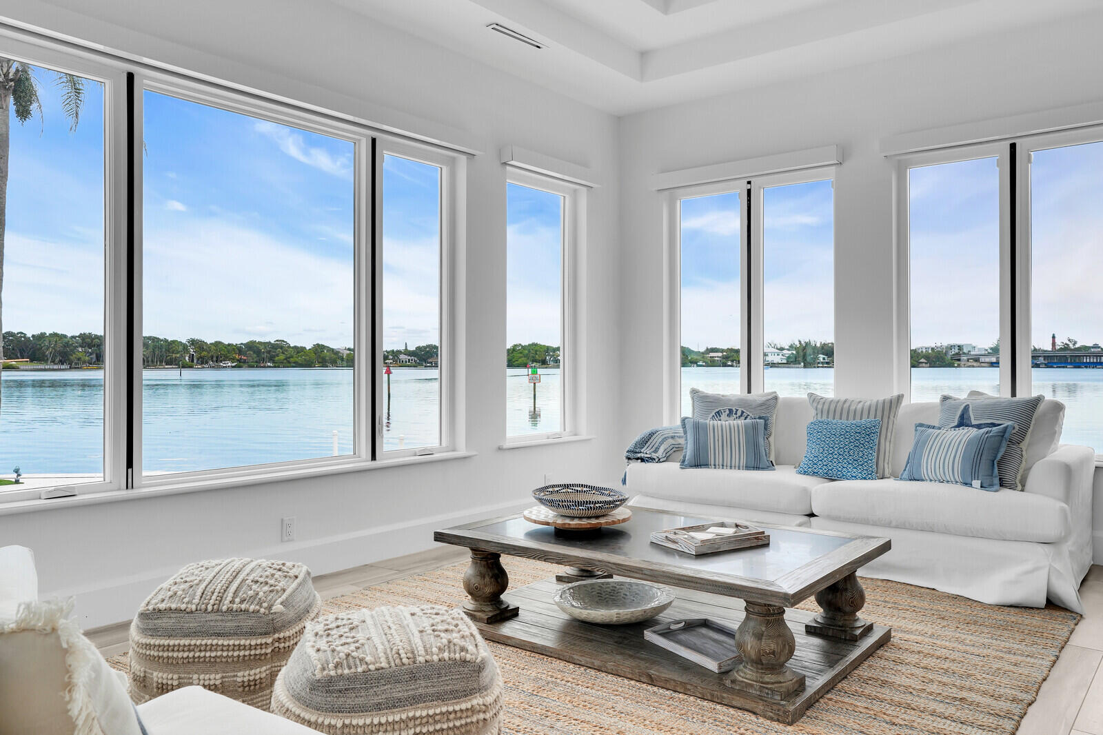 RIO VISTA OF ISLAND SHORES - Residential