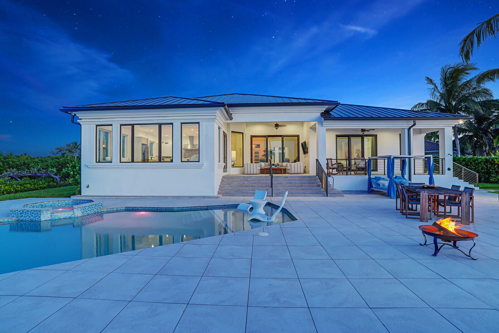 RIO VISTA OF ISLAND SHORES - Residential